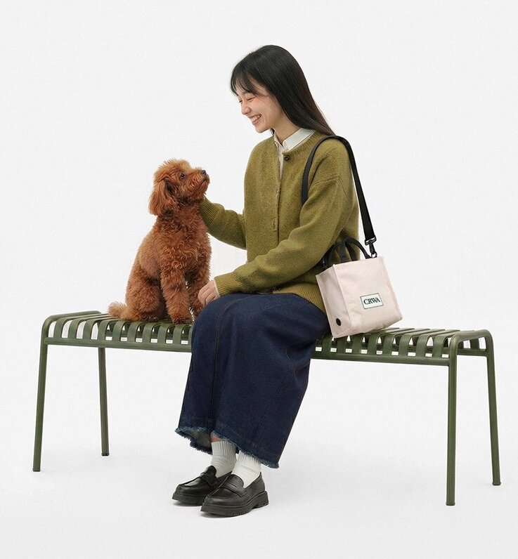 Korean Walking Bag (Black) — view 4